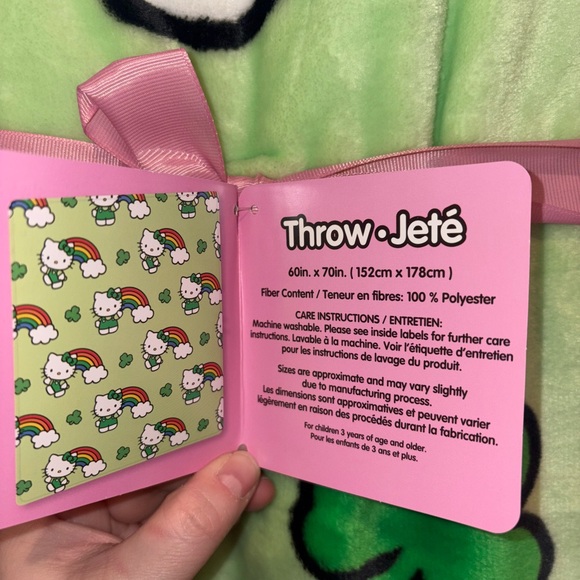 BRAND NEW RELEASE Hello Kitty St. Patricks Day Throw Blanket - Picture 3 of 3